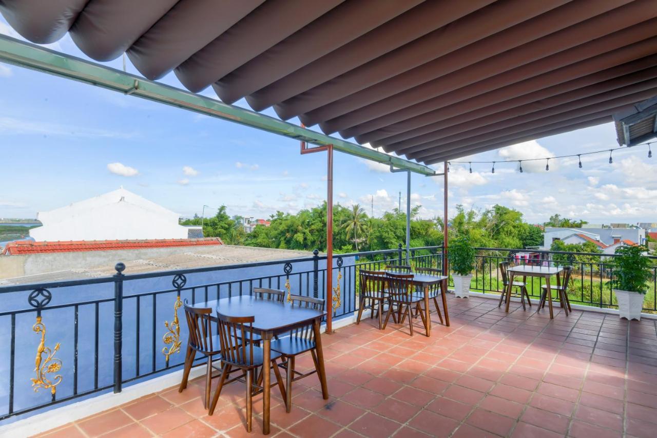 Gio Chieu Homestay - Riverside & Swimming Pool Hoi An Bagian luar foto